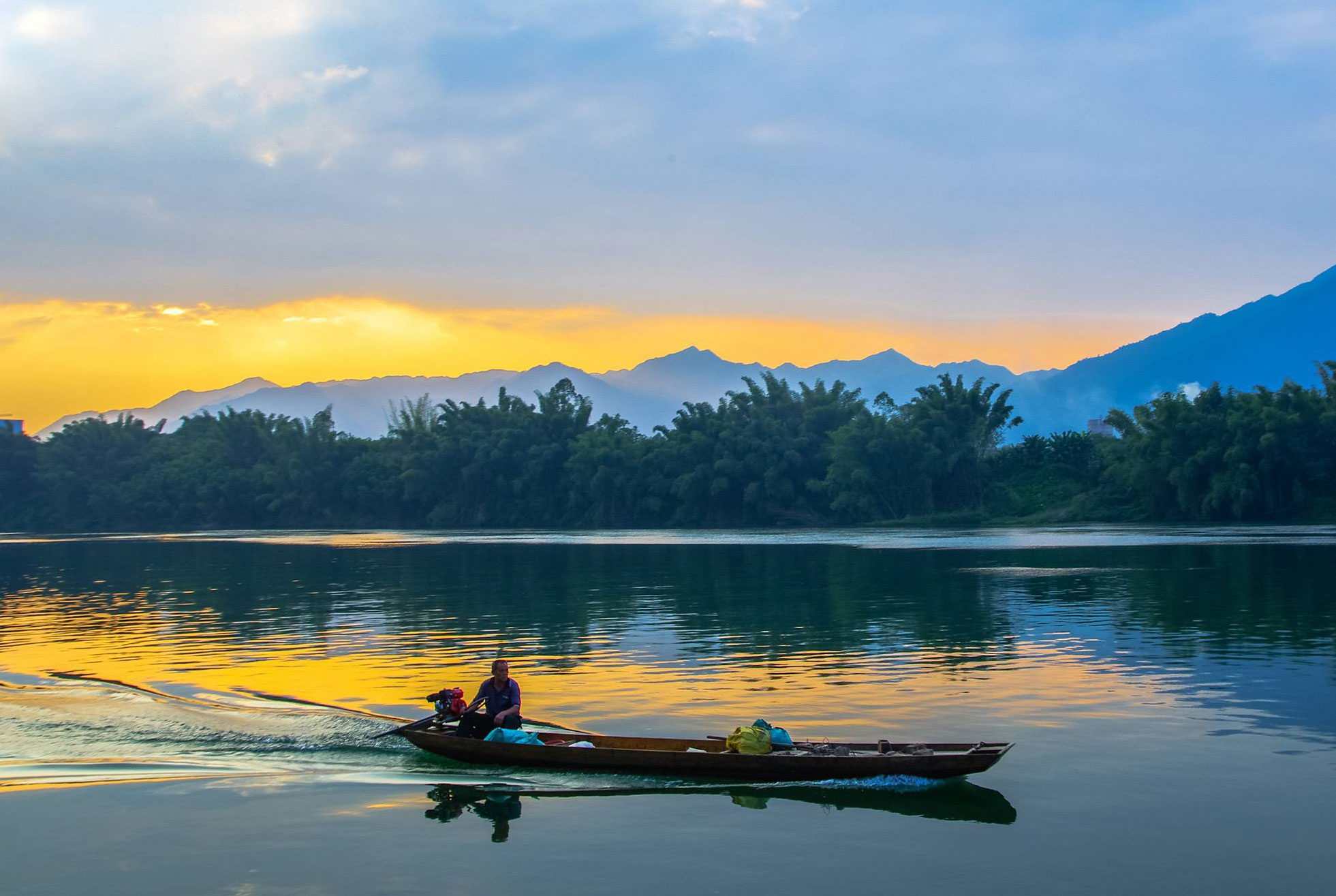 毫米波流速監測儀 EN200-V1(圖1) 毫米波流速監測儀 EN200-V1(圖1)
