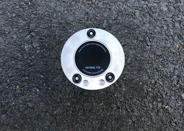 內(nèi)澇積水監(jiān)測儀器安裝圖