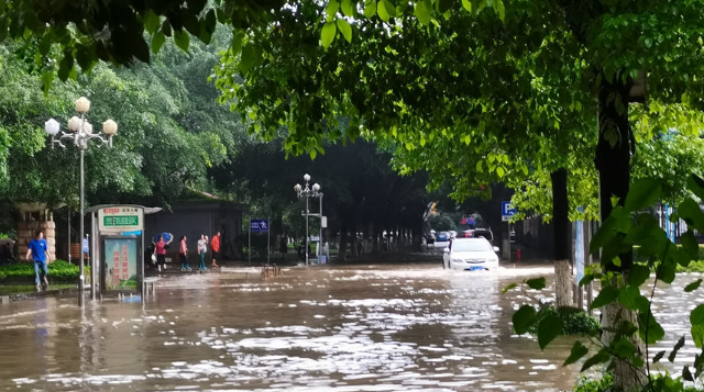 內(nèi)澇積水監(jiān)測系統(tǒng)，時(shí)刻守護(hù)城市安全(圖1)